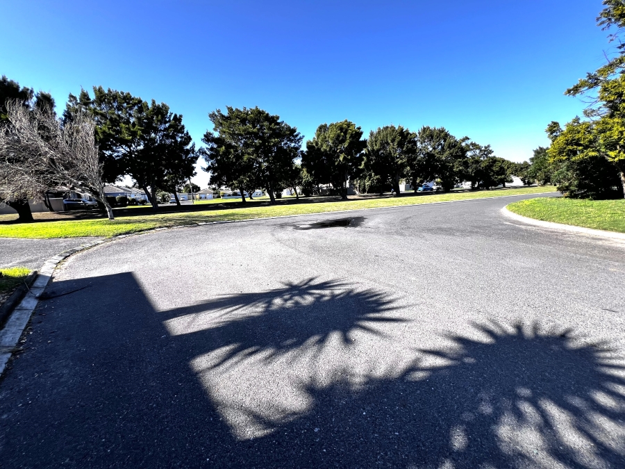 To Let 2 Bedroom Property for Rent in Sunningdale Western Cape